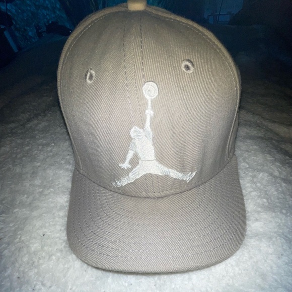 Bundle of hats all in good condition (9 hats) - Picture 13 of 14